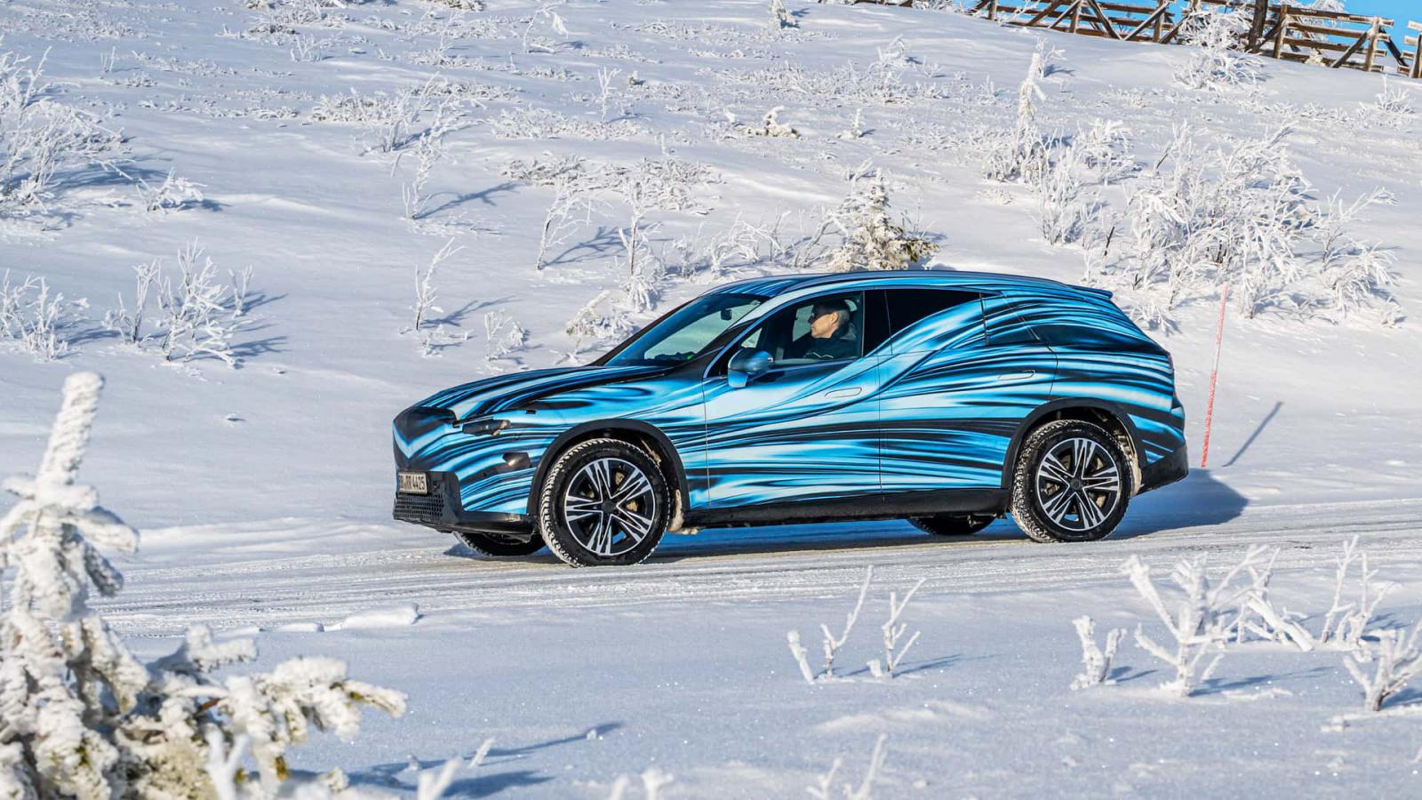 Η Mercedes έδειξε επίσημα τη νέα ηλεκτρική GLC